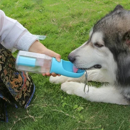 Botella de paseo 4 en 1 para perros - vista general